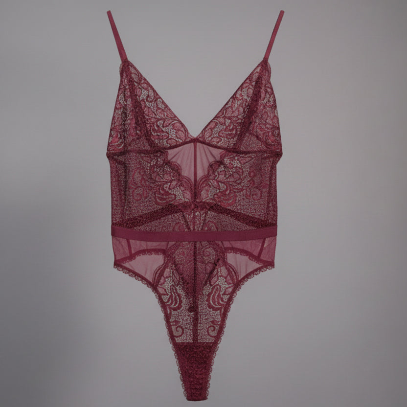 BURGUNDY LACE THONG TEDDY