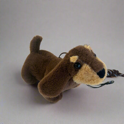 BROWN DOG KEYCHAIN