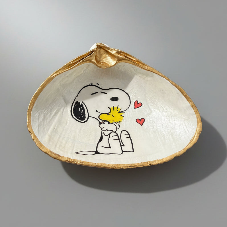 SHELL JEWELRY HOLDERS