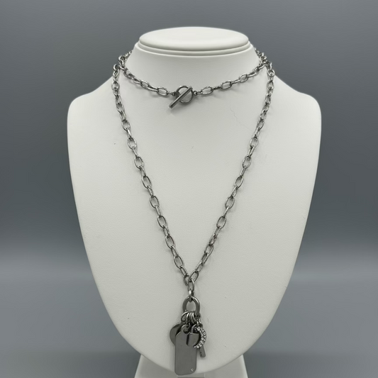 DOG TAG CHARM NECKLACE