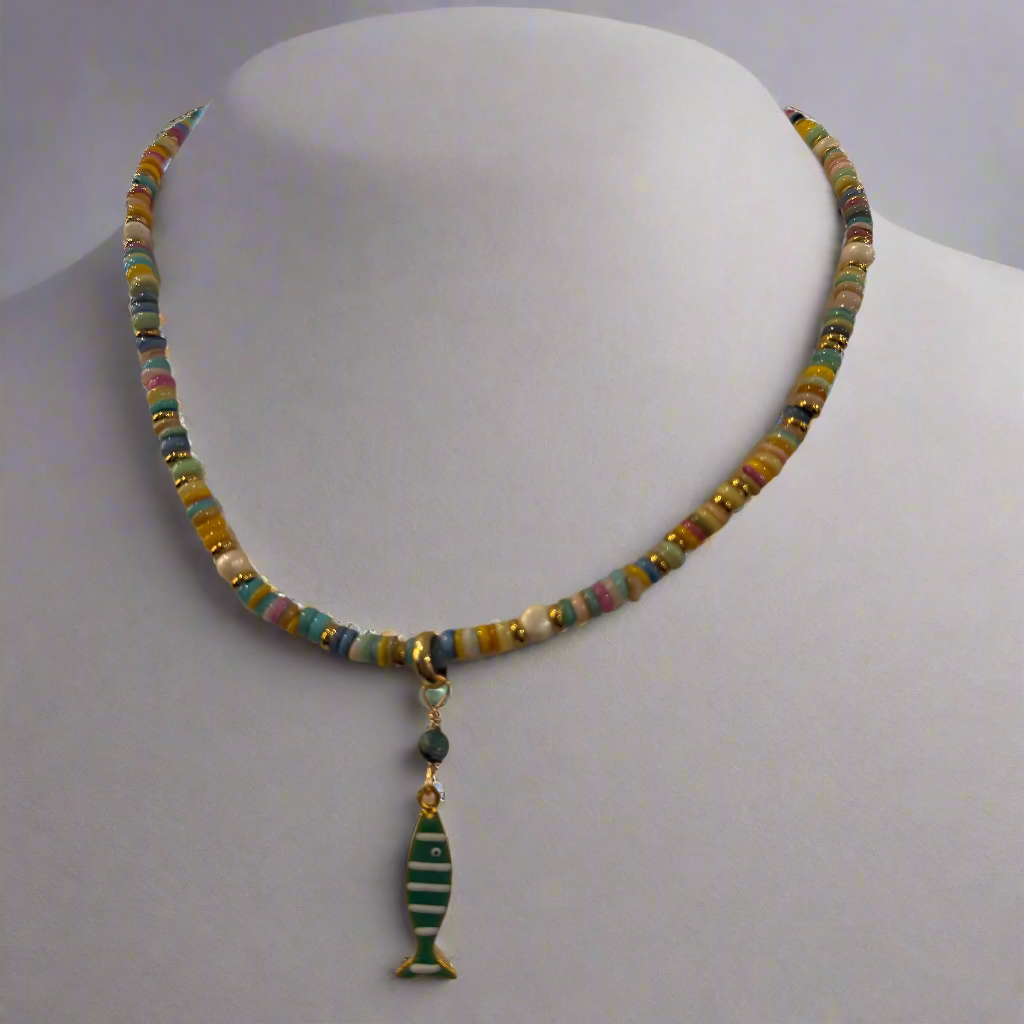 BEADED FISH PENDANT NECKLACE