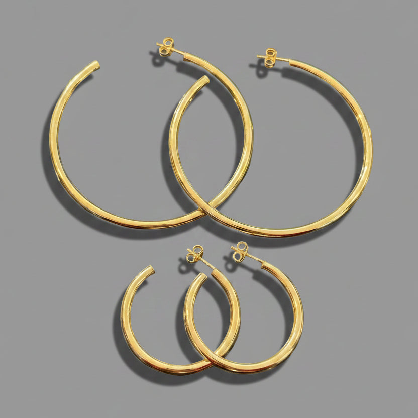 CLASSIC GOLD HOOPS