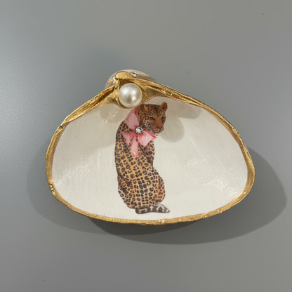 OYSTER SHELL JEWELRY HOLDERS