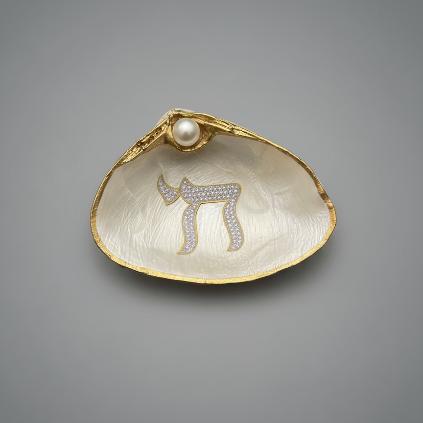 OYSTER SHELL JEWELRY HOLDERS