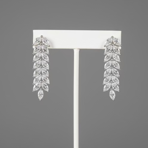 DROP LEAF EARRING