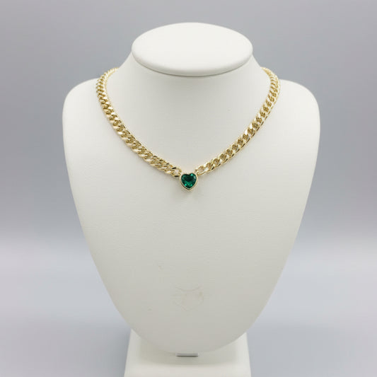 EMERALD HEART CURB CHAIN NECKLACE