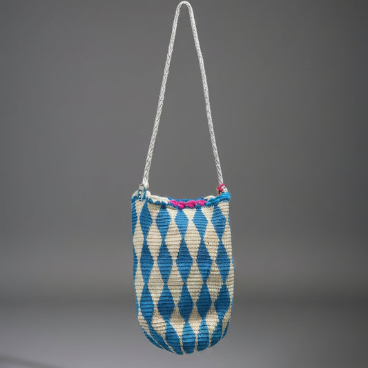 EN SHALLA TAGGIA TOTE BAG