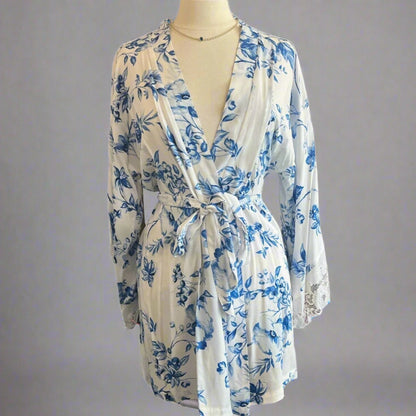 BLUE FLOWERS ROBE