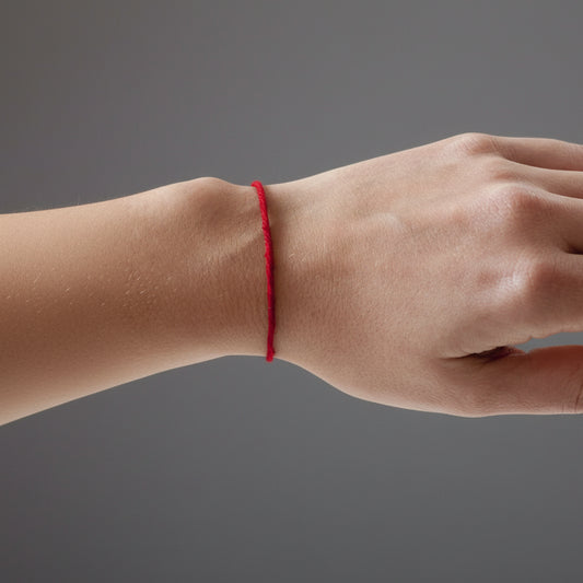KABBALAH STRING BRACELET