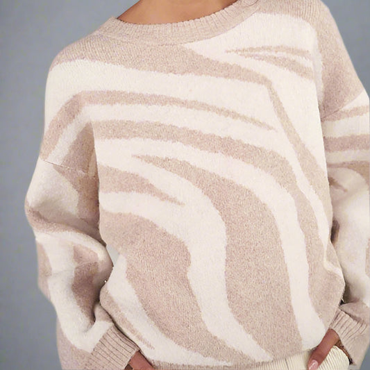ZEBRA PATTERN SWEATER