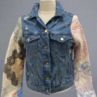 BLUE DENIM JACKET WITH QUILTED SLEEVES
