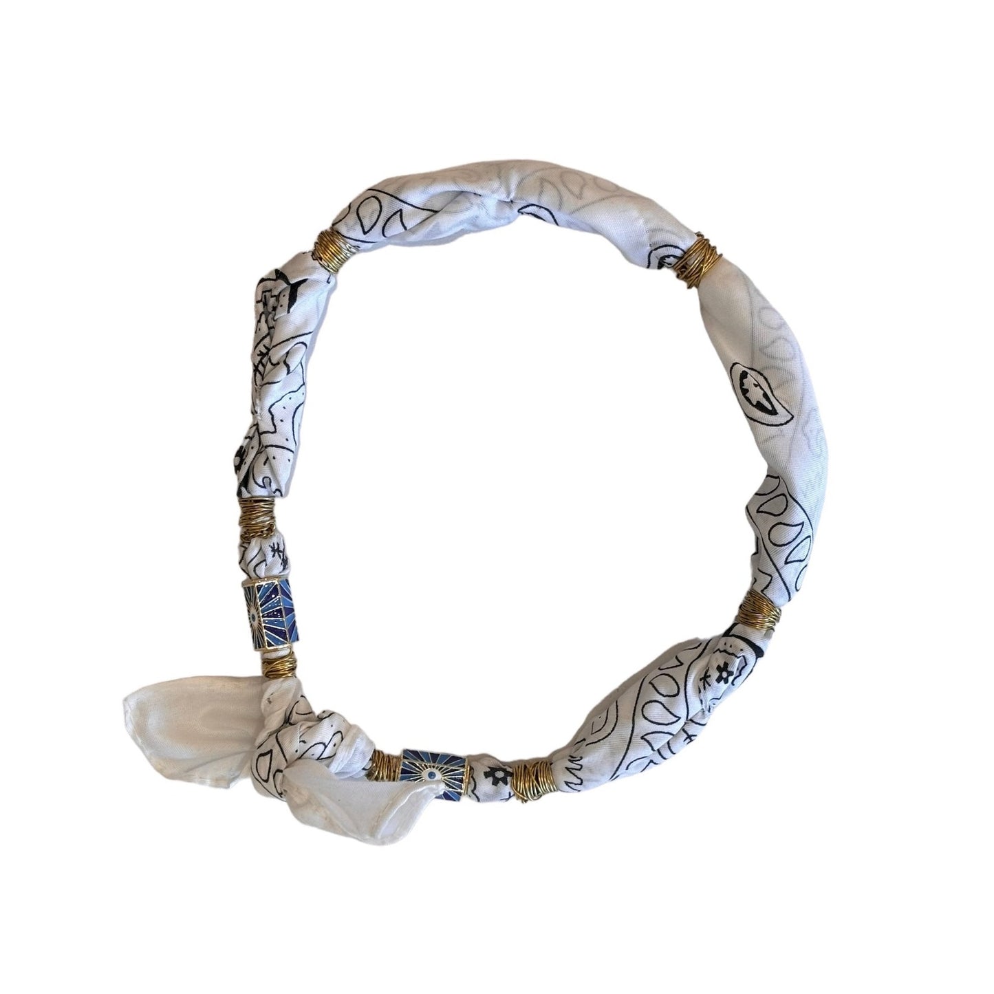 BANDANA NECKLACE