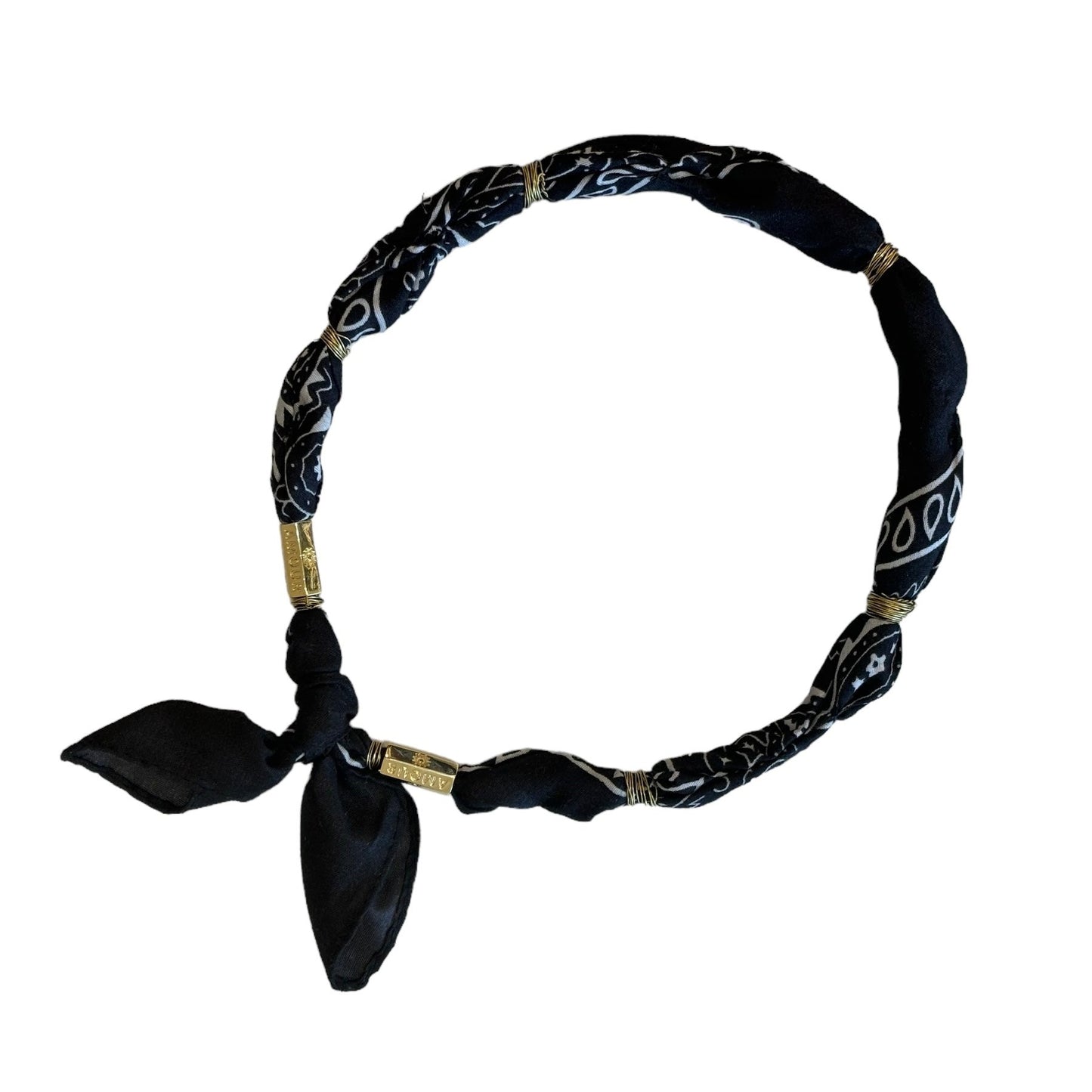 BANDANA NECKLACE