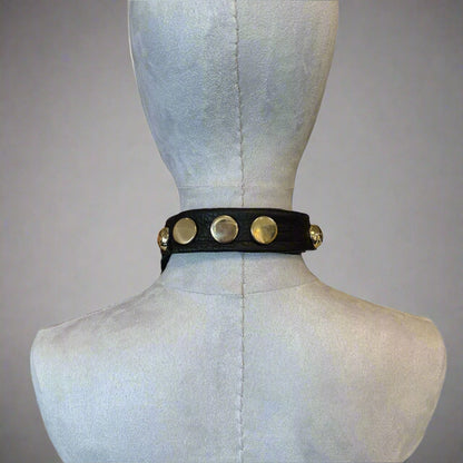 LEATHER NECKLACE