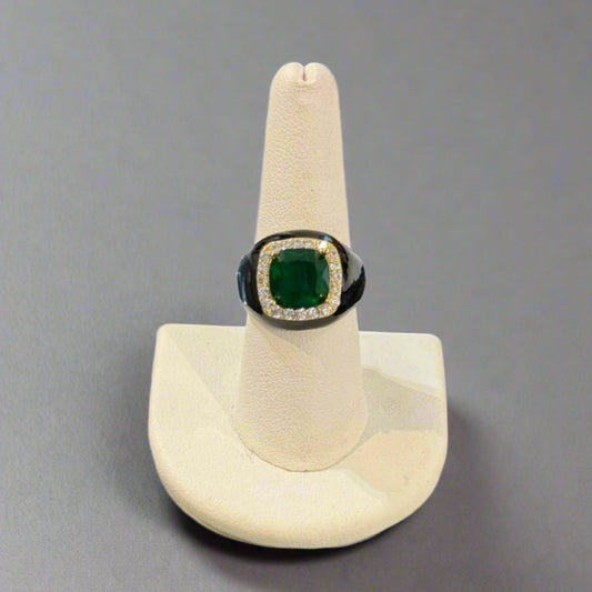 ELEGANT SQUARE-CUT CRYSTAL RING