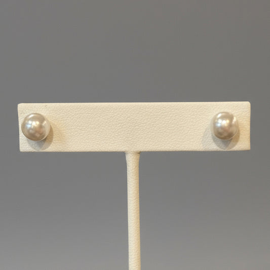 PEARL STUDS