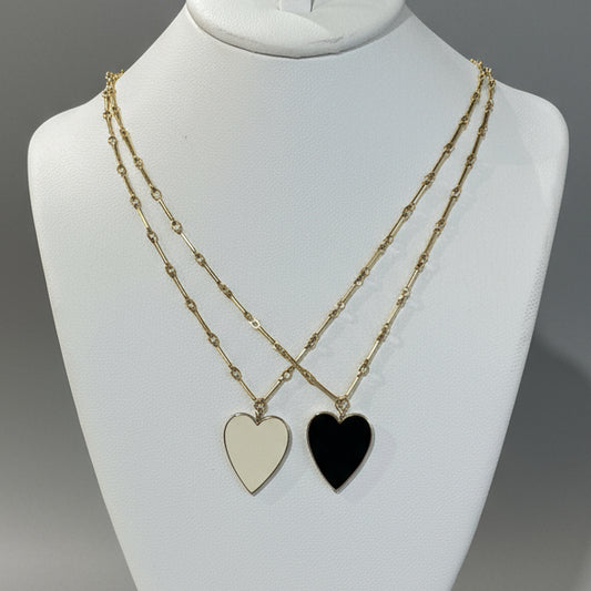 ENAMEL HEART PENDANT NECKLACE