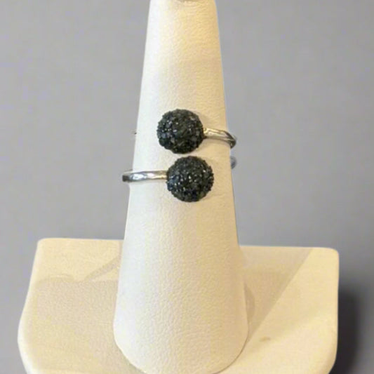 BLACK ONYX BALL RING
