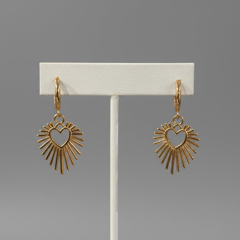 RAYS HEART EARRING