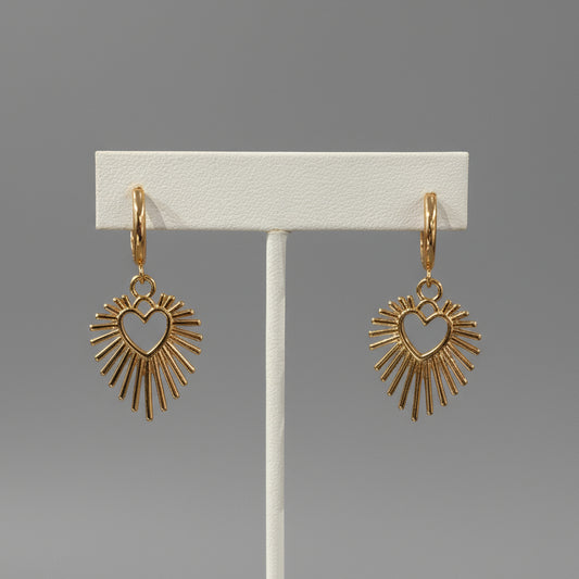 RAYS HEART EARRING