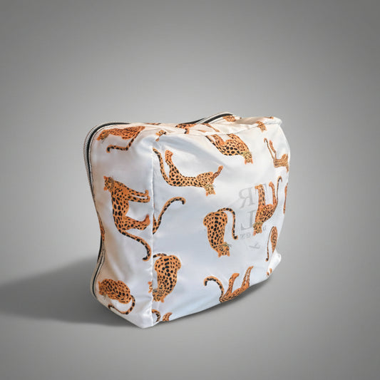 DAY TRIPPER COSMETIC BAG