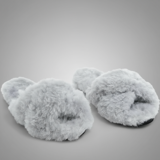 CRISS CROSS ALPACA SLIPPER