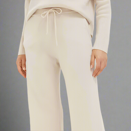 ESSENTIALS WIDE LEG PANT