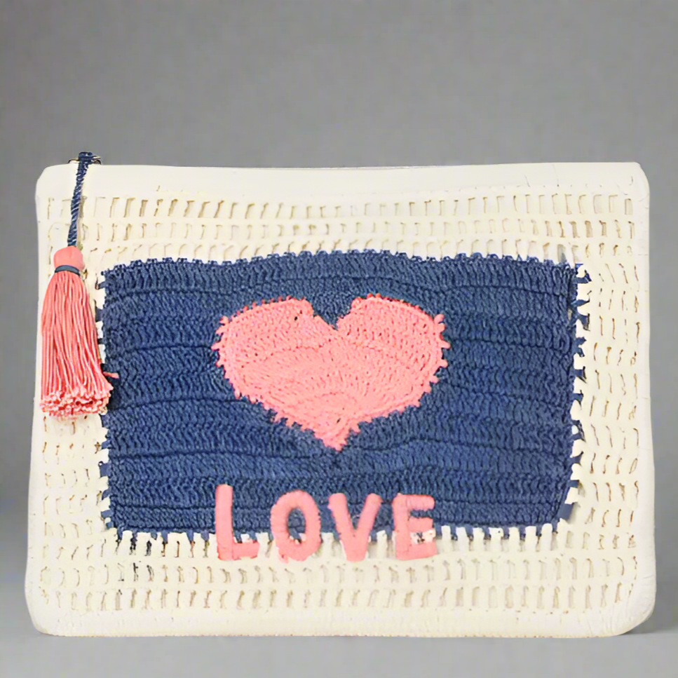 NEVE CROCHET POUCH
