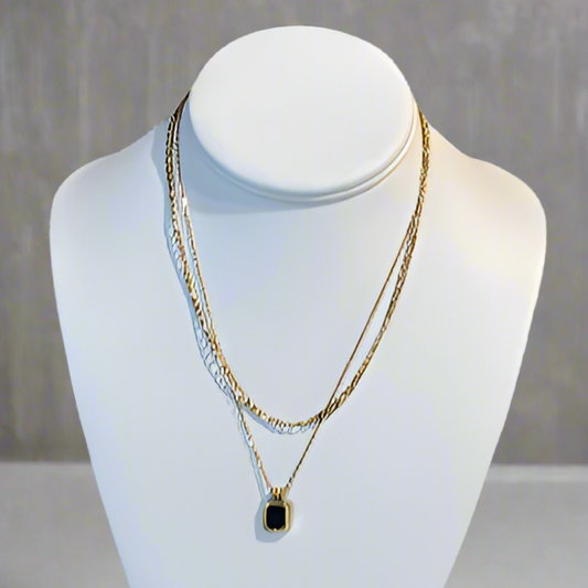 BLACK ONYX NECKLACE