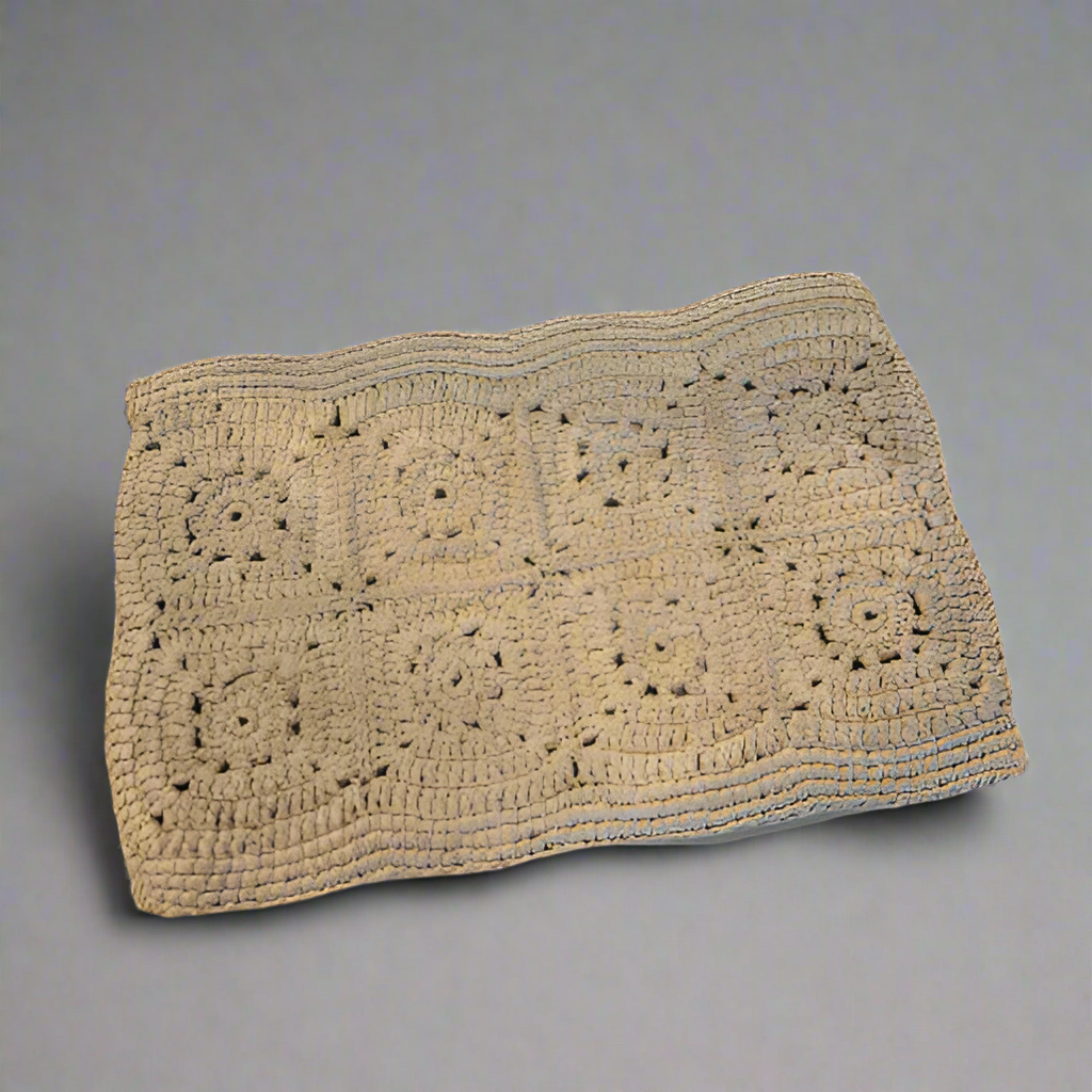 BEIGE POUCH