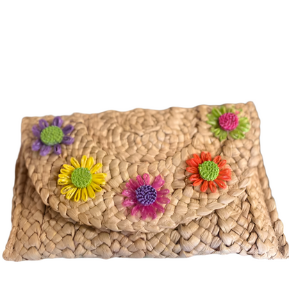 RAFFIA FLOWER CLUTCH