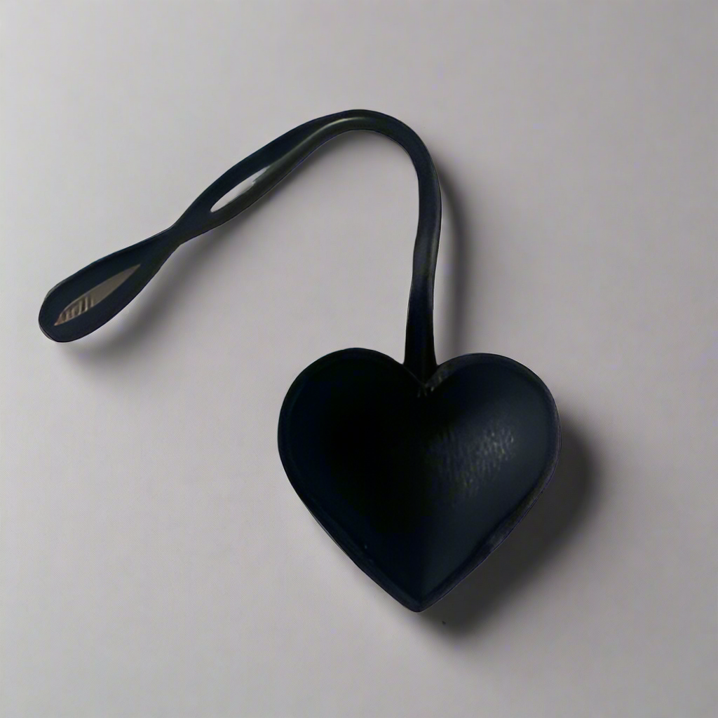 LEATHER HEART KEYCHAIN
