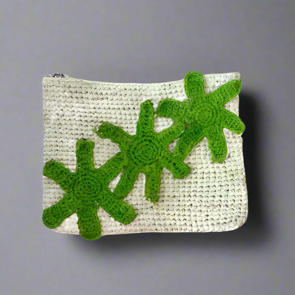 GREEN FLOWER POUCH