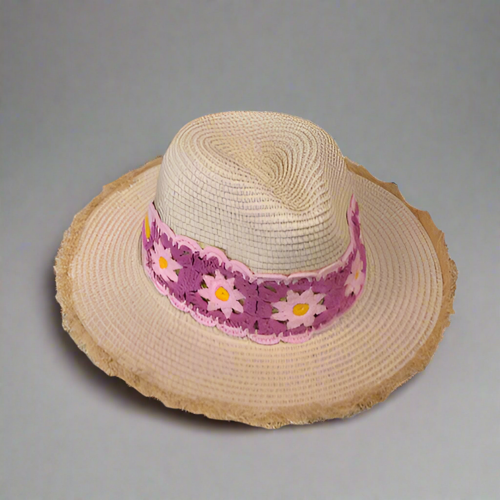 FRAYED STRAW HAT