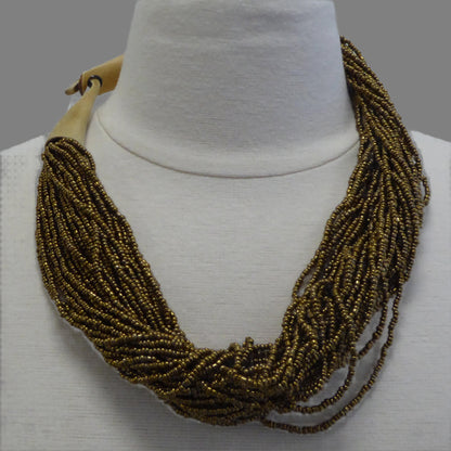 BEADED NECKLACE W LARGE WOOD CLASP