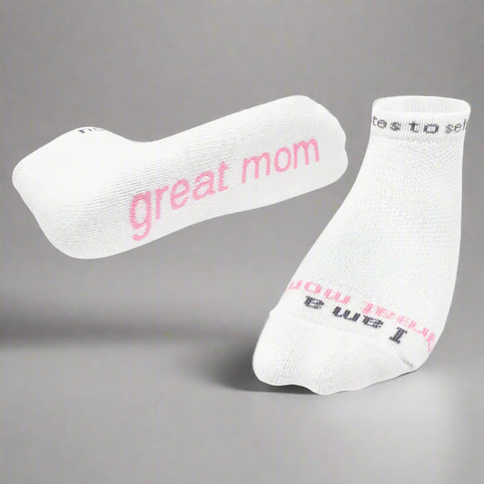 I AM A GREAT MOM WHITE SOCKS