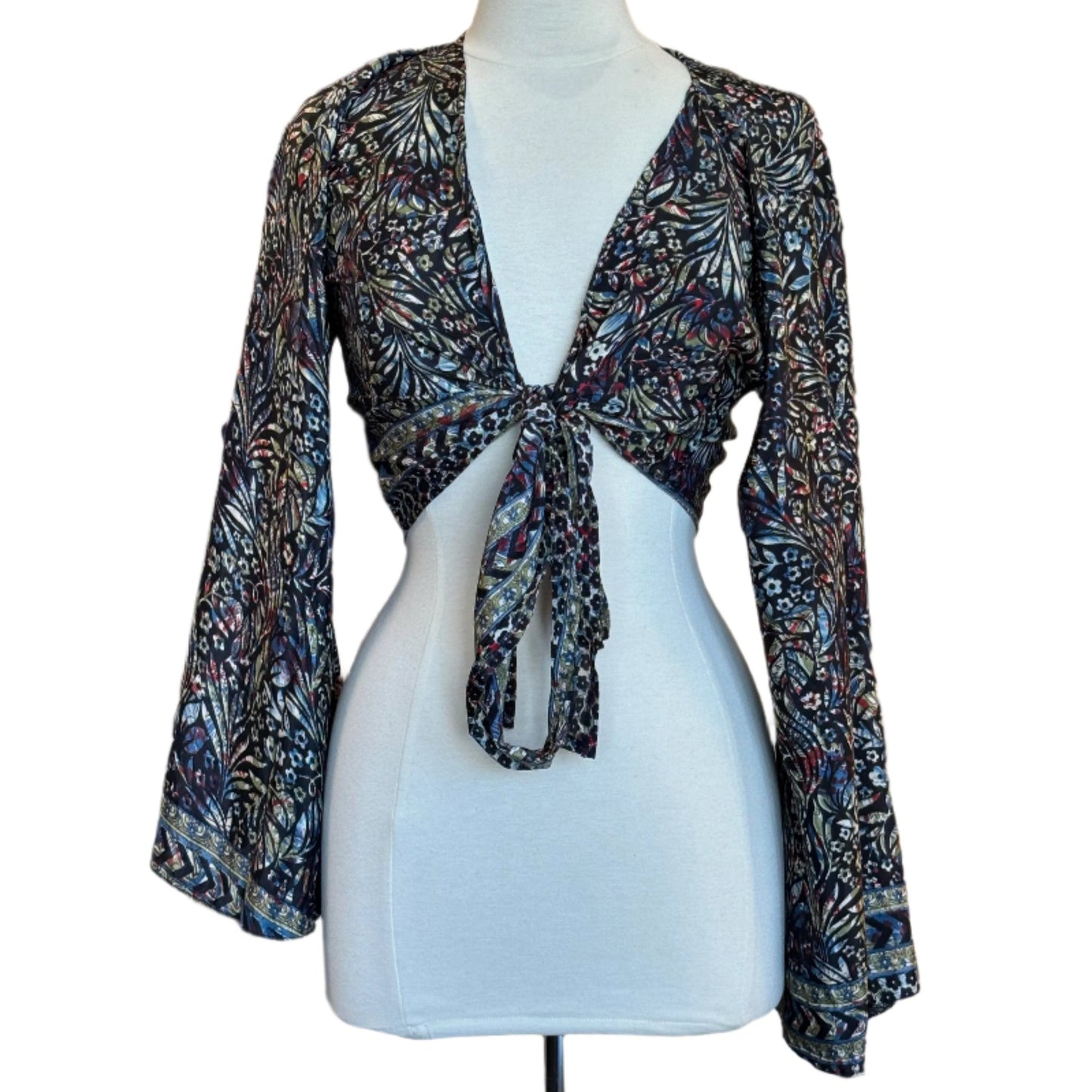 LONG SLEEVE SHRUG SHIRT