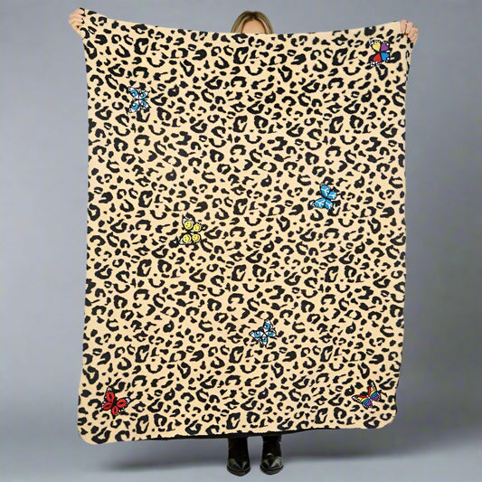 SKYLA BUTTERFLY BLANKET LEOPARD