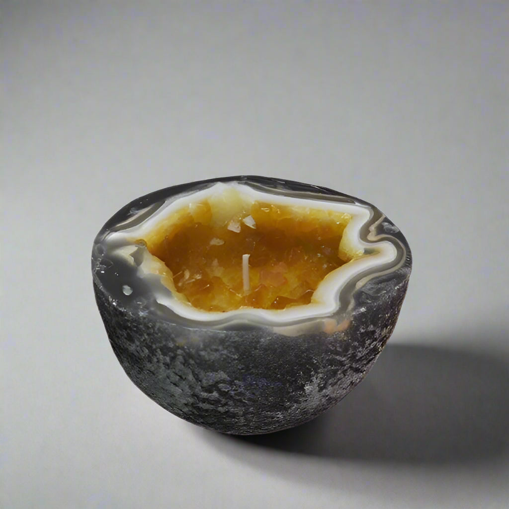 CRYSTAL GEODE CITRINE CANDLE