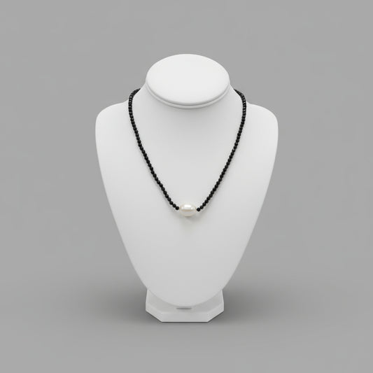 BLACK ONYX PEARL NECKLACE