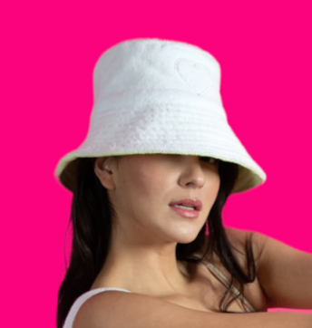 WHITE TERRY HAT W/ HEART