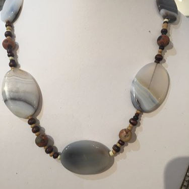 BEADED JASPER NECKLACE