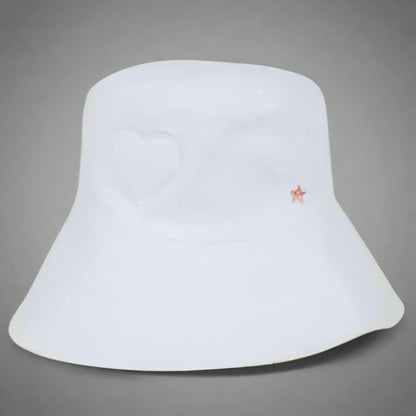 WHITE TERRY HAT W/ HEART