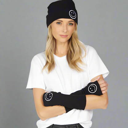 MEILANI SMILEY PATCH ARM WARMERS