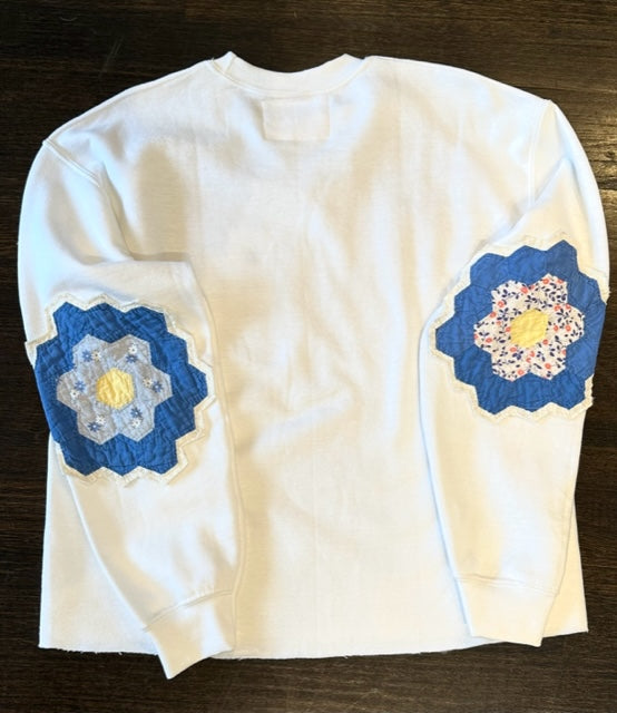 SWEATSHIRT WITH QUILT ELBOW PATCHES