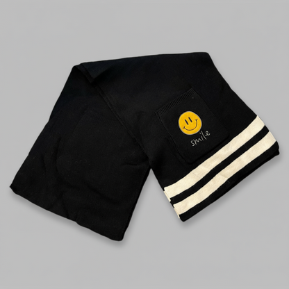 SMILE SCARF WITH POCKETS GREY