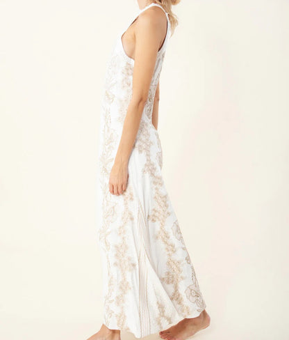 GOLD SLEEVELESS MAXI DRESS